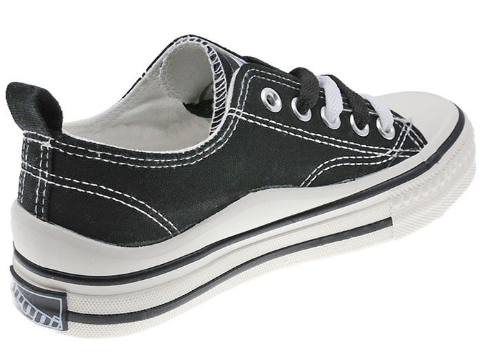 Sapato juvenil em lona 