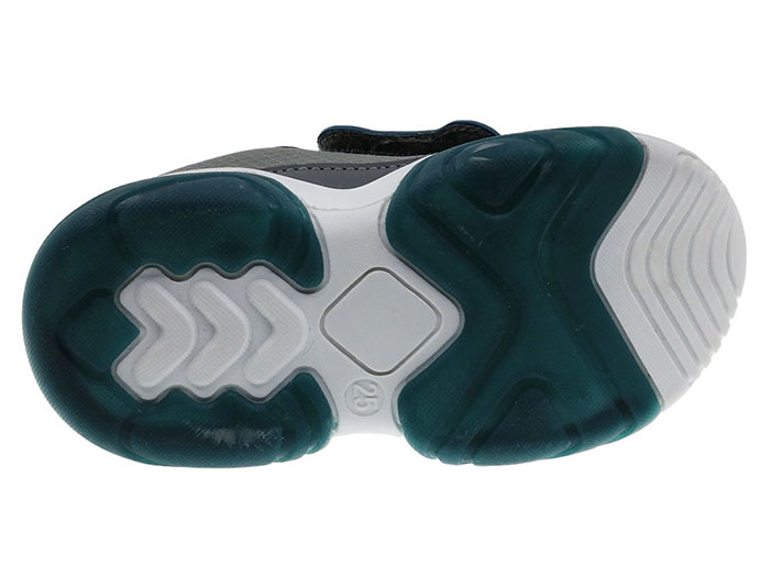 Sapato com luzes infantil