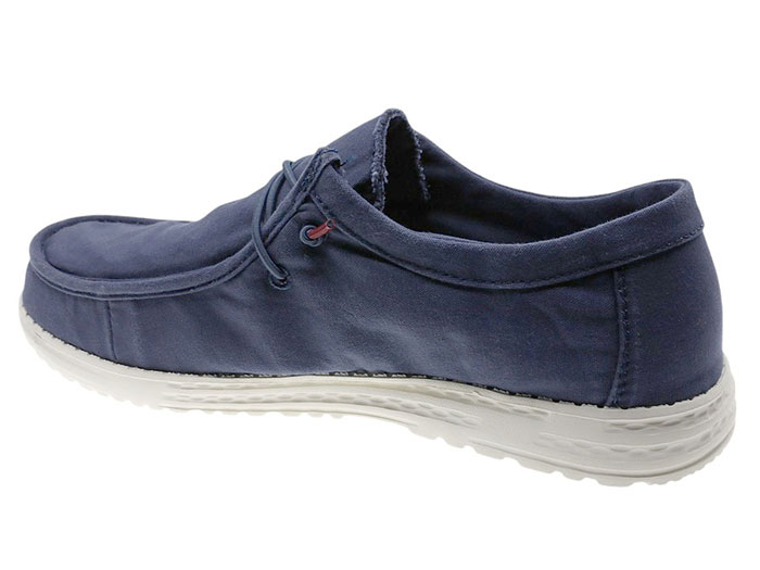 Sapato em lona para homem