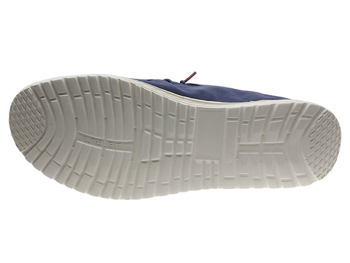 Sapato em lona para homem