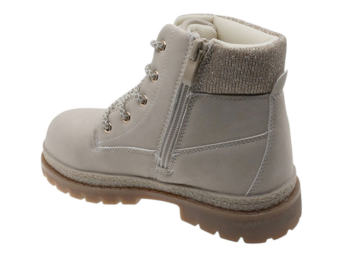 Bota juvenil
