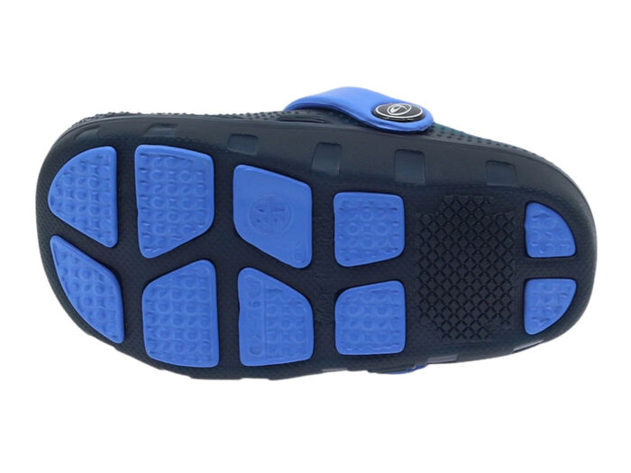 Clogs