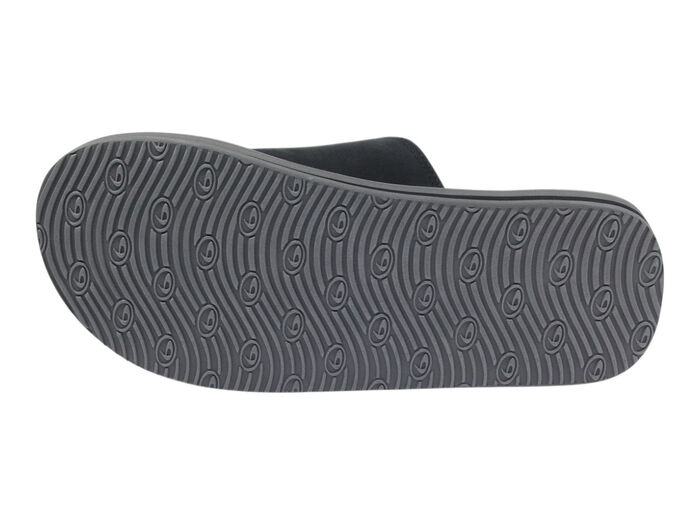 Chinelo Pala